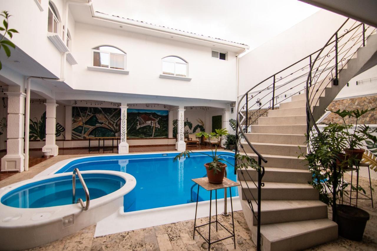 Hotel Casa Gabriel Gracias Exterior photo